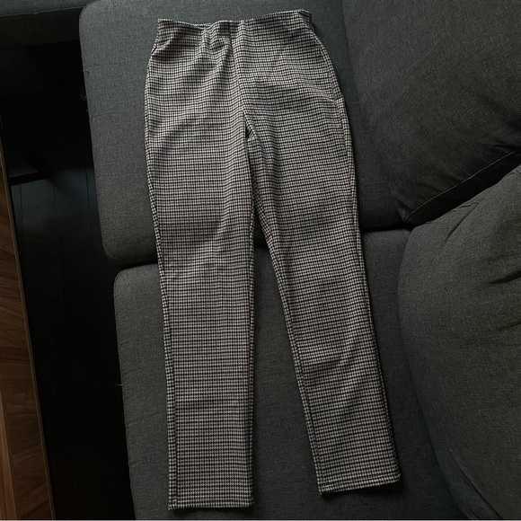 H&M Houndstooth Jeggings - Picture 5 of 8